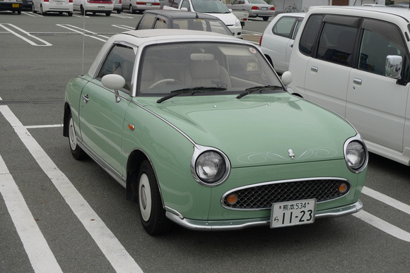 My most favorite car in Japan :)